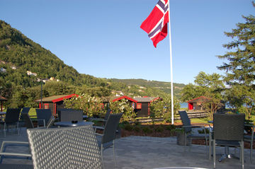 Hardangerfjord Hotel Øystese